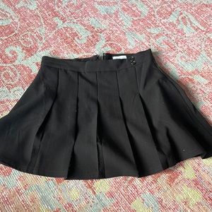 WeWoreWhat Elegant Black Pleated Mini Skirt